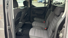 Vauxhall Combo Life 100kW SE 50kWh 5dr Auto Electric Estate